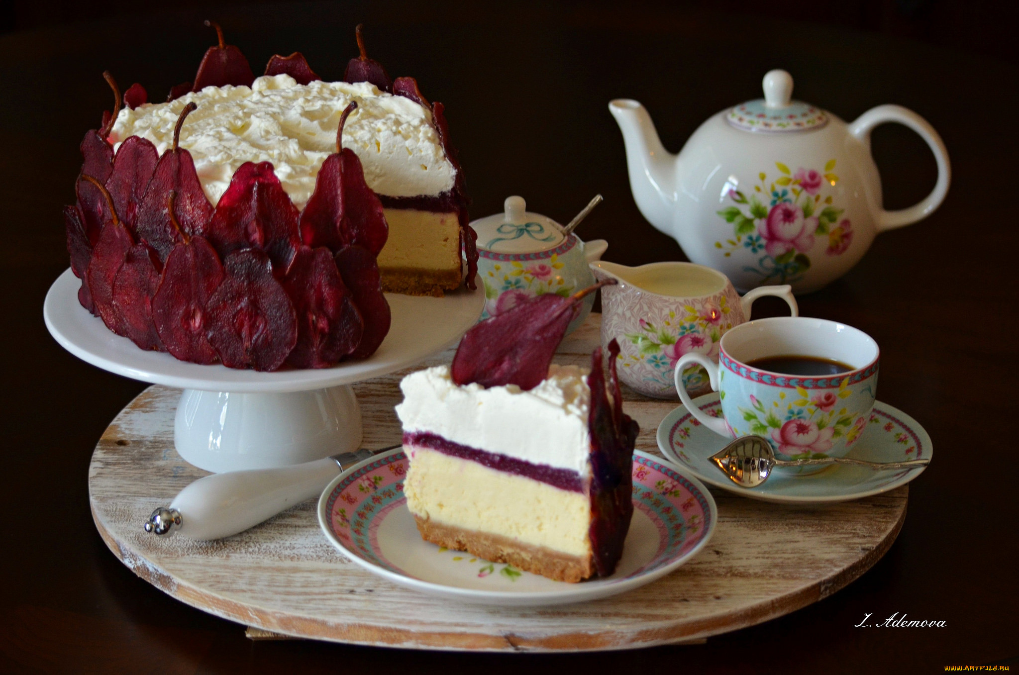 Попить вкусного чаю. Сладости к чаю. Чаепитие с тортиком. Торт к чаю. Чай с тортом.
